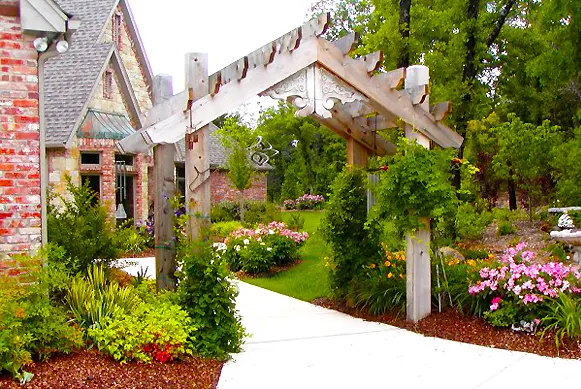 Entry pergola and landscaping