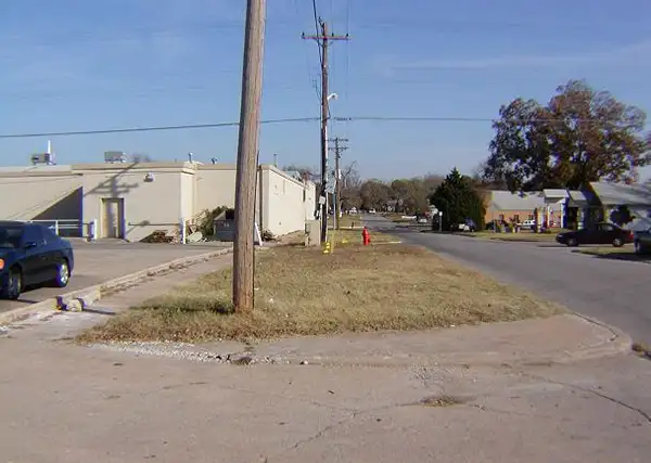 Commercial Building Roadside Meridian Before Commercial Building Roadside Meridian Before